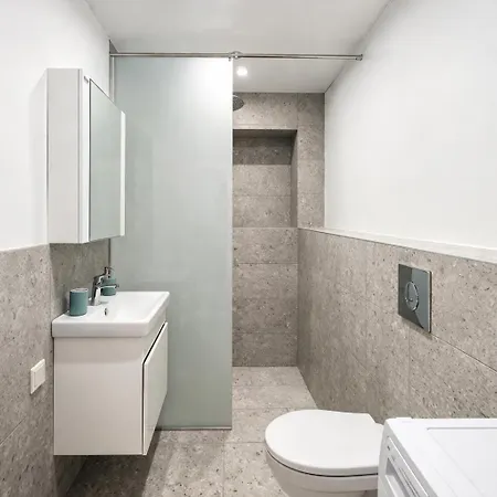 Kalkan Downtown 2br With Large Terrace 公寓 瓦爾納